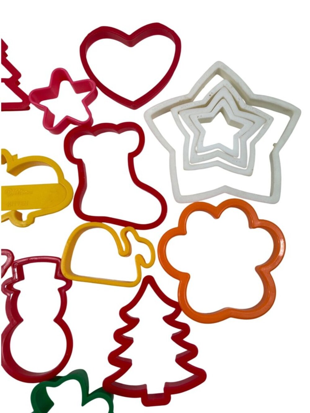 20-Piece Holiday Plastic Cookie Cutters Christmas Halloween Assorted Shapes - Picture 5 of 5